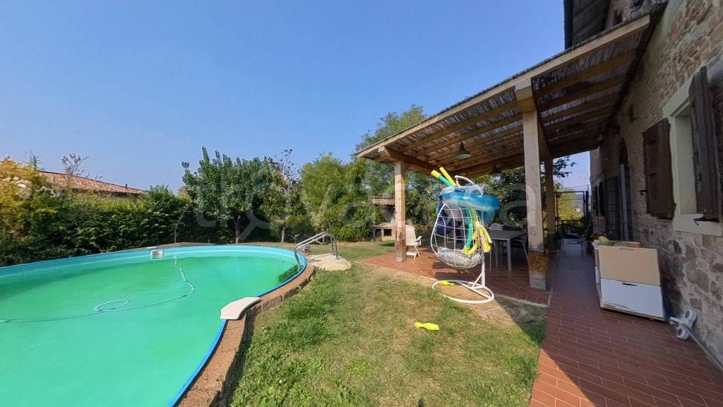 Villa in vendita a Monte San Pietro via Montemaggiore, 26