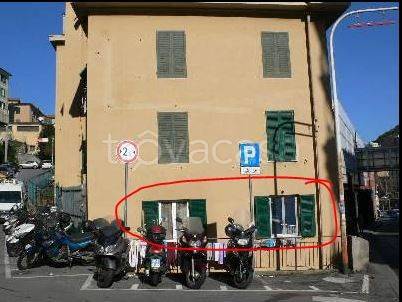 Appartamento in vendita a Genova via Vecchia, 2