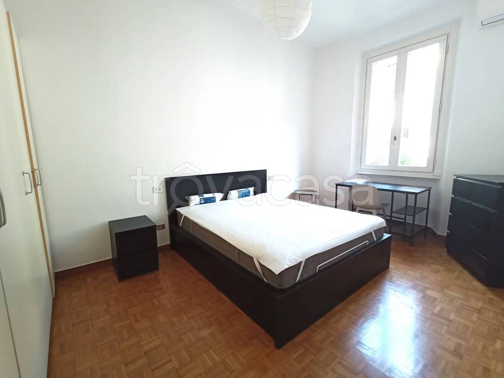 Appartamento in affitto a Milano via Castel Morrone
