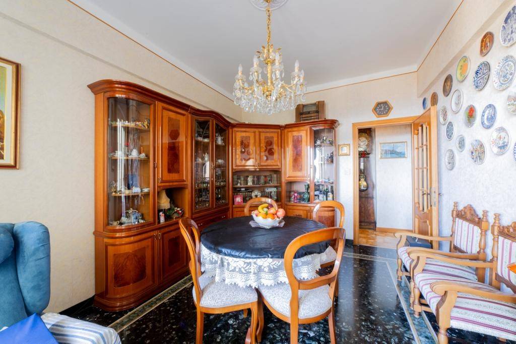 Appartamento in vendita a Genova via Mario Tosa, 22