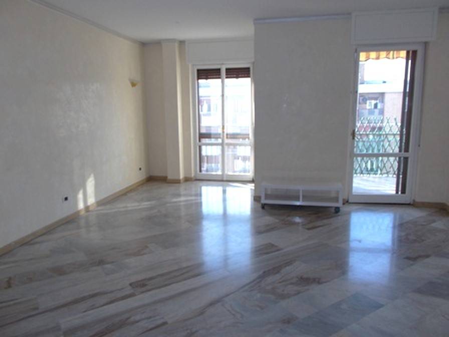 Appartamento in affitto a Milano via dei Martinitt