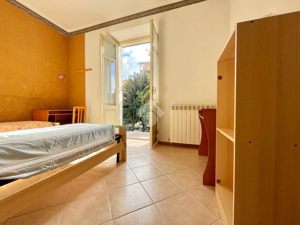Appartamento in affitto a Perugia 3 camere da letto in affitto a studenti Via Vecchi, 45