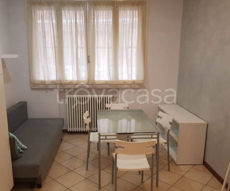 Appartamento in in affitto da privato a Milano via Gianfranco Zuretti, 44