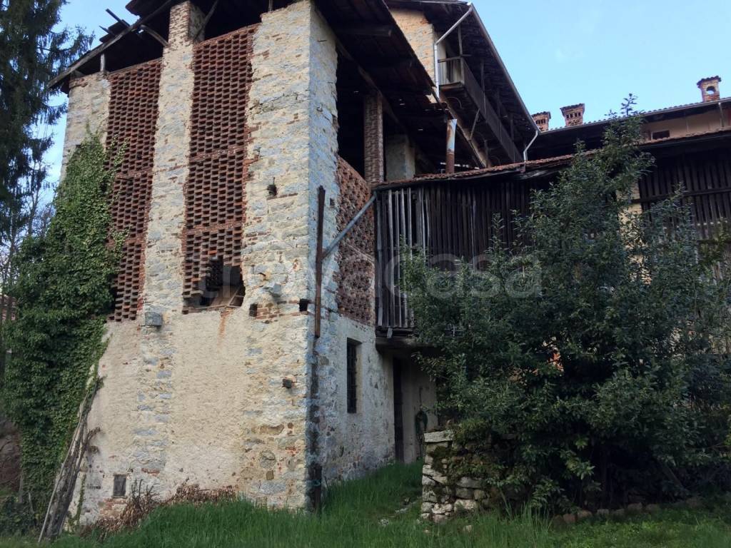 Terreno Residenziale in vendita a Valdilana frazione Sella, 55
