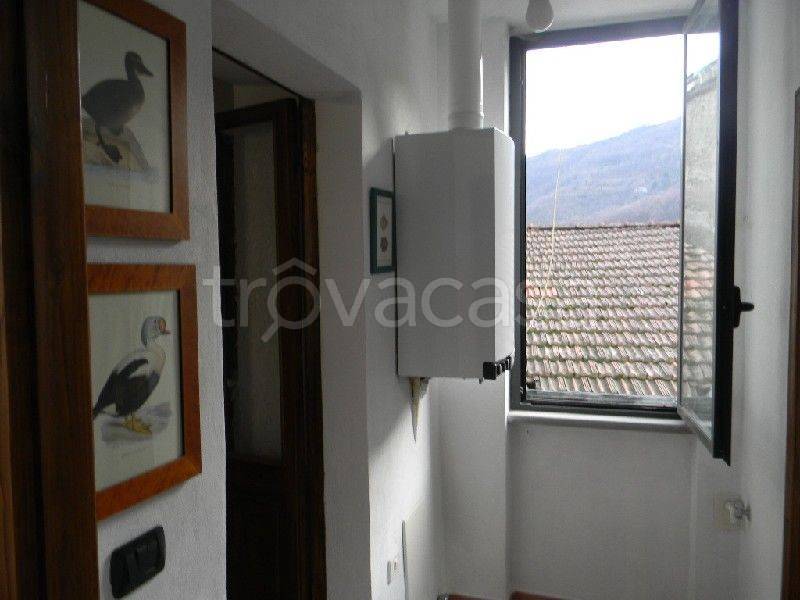 casa indipendente in vendita a Licciana Nardi