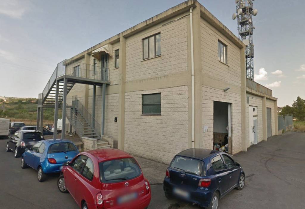 Garage in affitto a Benevento c.Da San Chirico