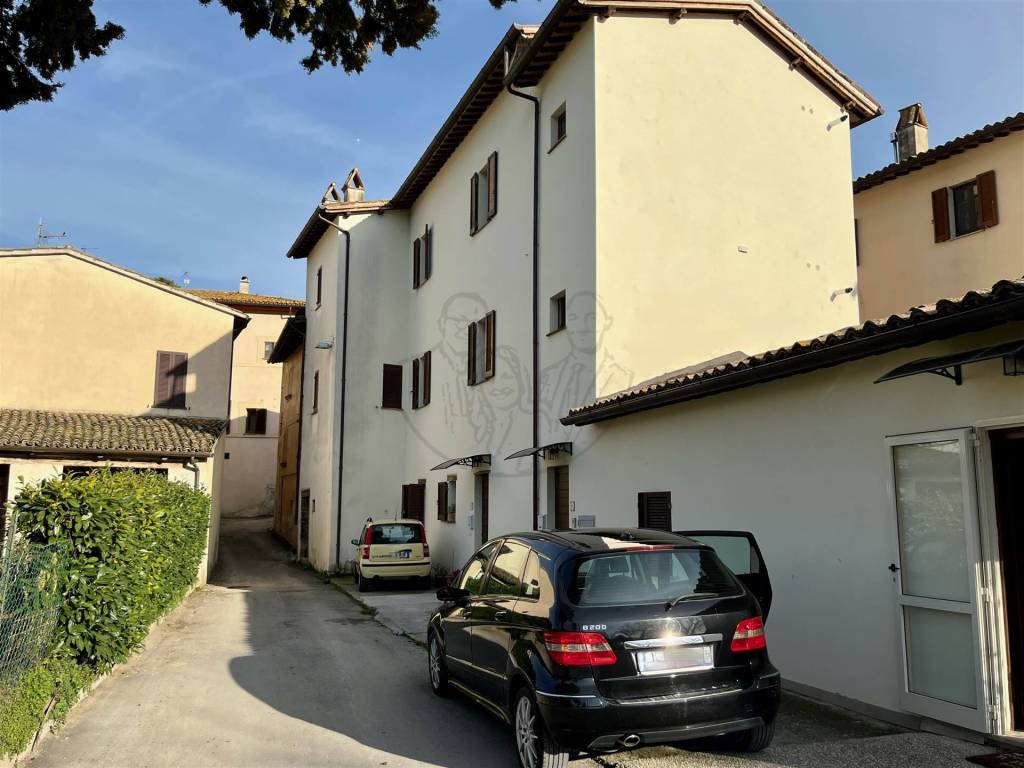 Appartamento in affitto a Foligno via Scanzano, 48