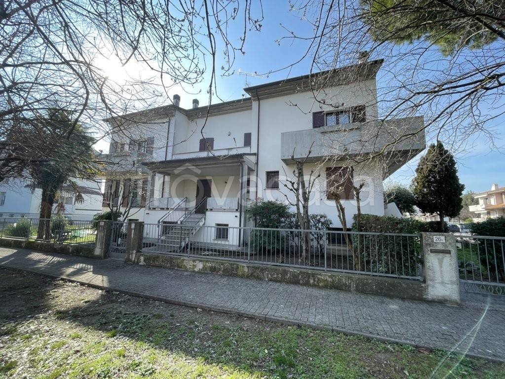 Appartamento in vendita a Imola via Antonio Cicalini