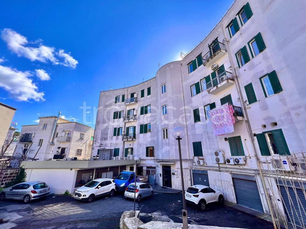 Appartamento in affitto a Pozzuoli traversa Monte Nuovo Licola Patria 1
