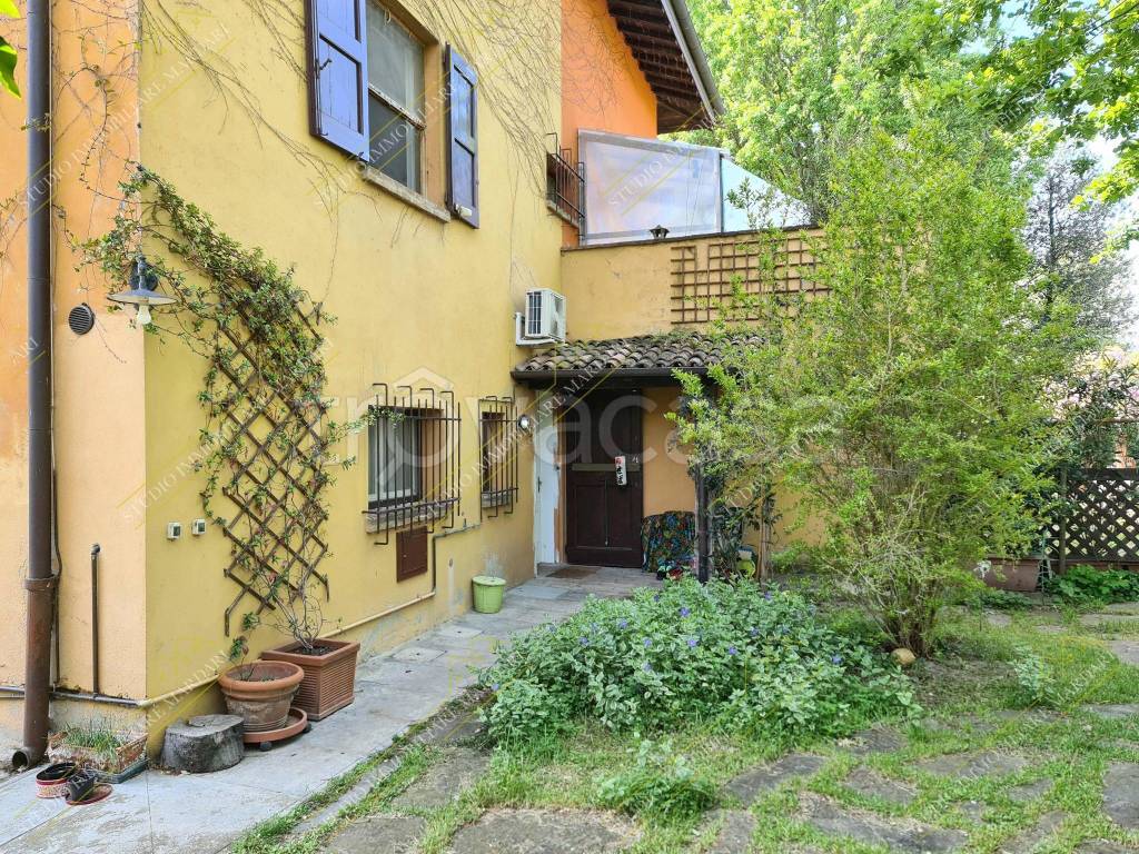 Appartamento in affitto a Modena strada Vignolese, 1070