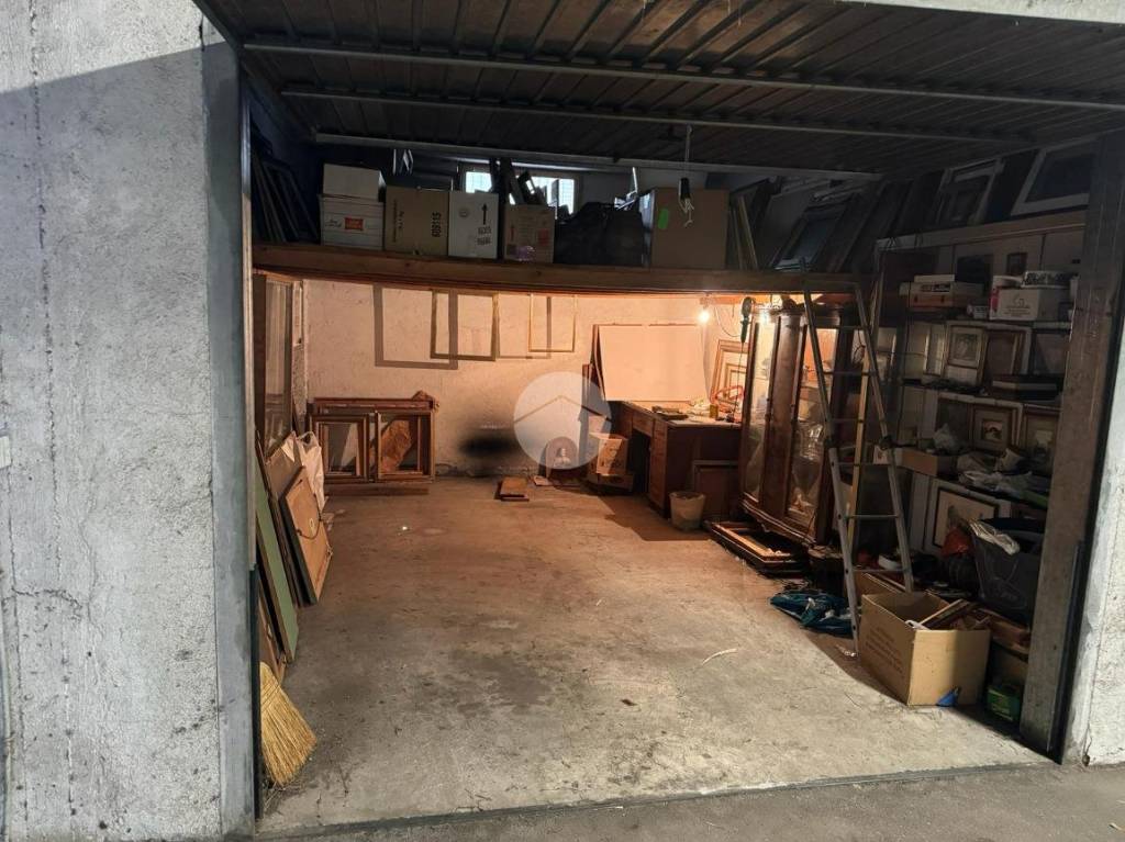 Garage in vendita a Sestri Levante via Sara 190, 196