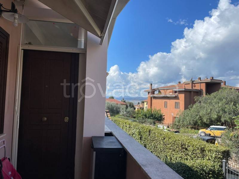 Appartamento in affitto a Trevignano Romano via della Piana