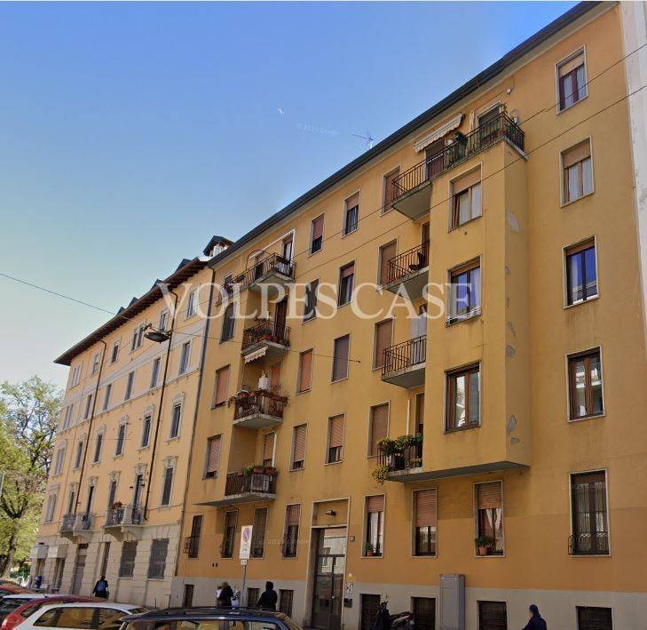 Appartamento in affitto a Milano via Cola Di Rienzo, 35