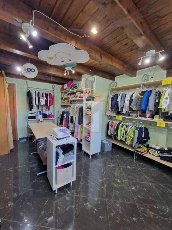 Abbigliamento in in vendita da privato a Ceriale via Aurelia, 84