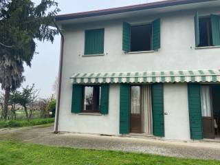 Villa bifamiliare in vendita a ponte san nicolò 