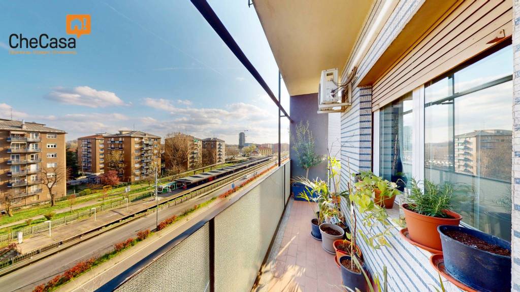 Appartamento in affitto a Milano via Palmanova, 95