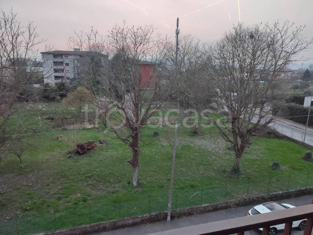 Appartamento in affitto a Vicenza via Battaglione Monte Spluga