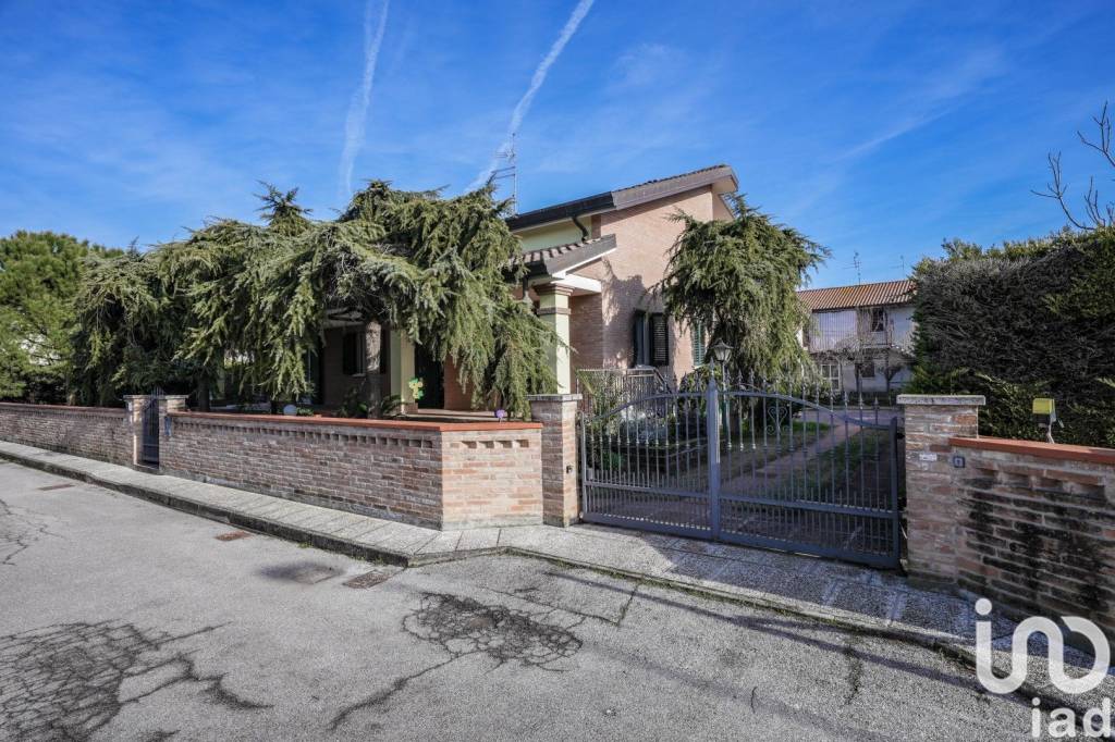 Villa in vendita a Fiscaglia via Noris
