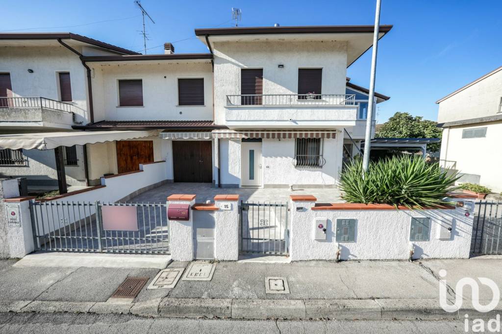Appartamento in vendita a Fiscaglia via Enrico Fermi