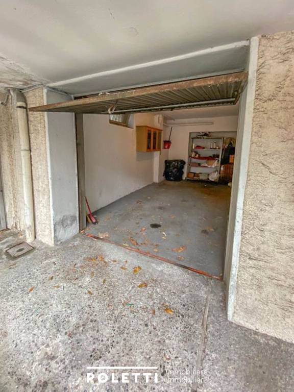 Garage in vendita a Merano via Francesco Petrarca
