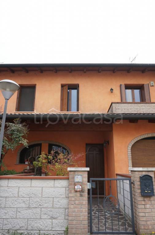 Villa a Schiera in vendita a Sorbolo Mezzani via nino bixio, 6/b
