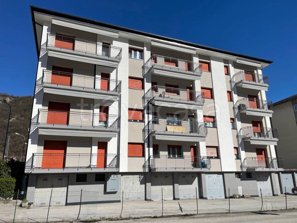 Appartamento in vendita a Trento via Soprasasso
