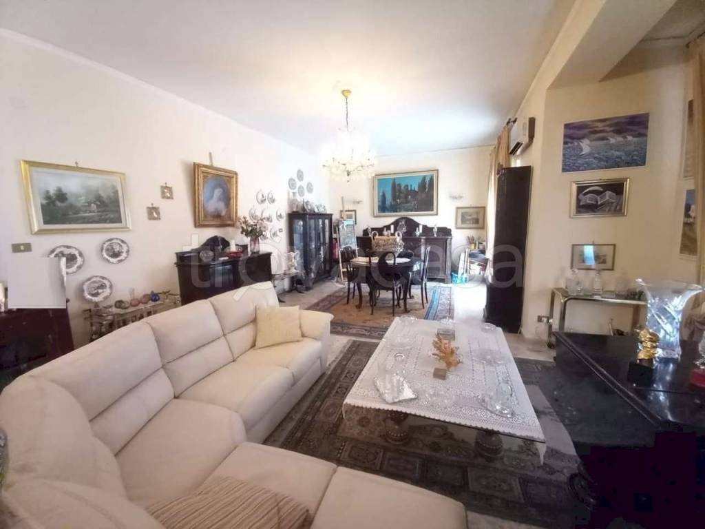 Appartamento in in affitto da privato a Palermo viale delle Alpi