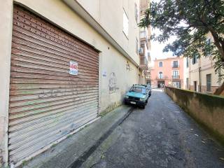 Garage in vendita a salerno via trento