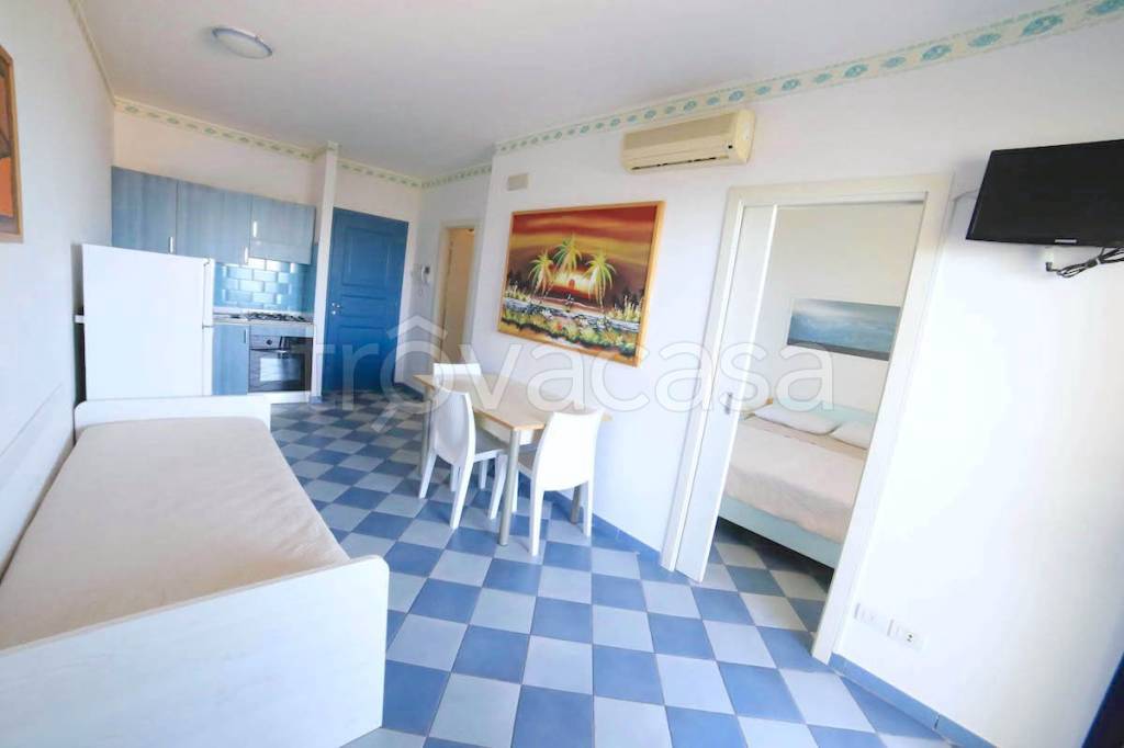 immagine annuncio 1 di 8