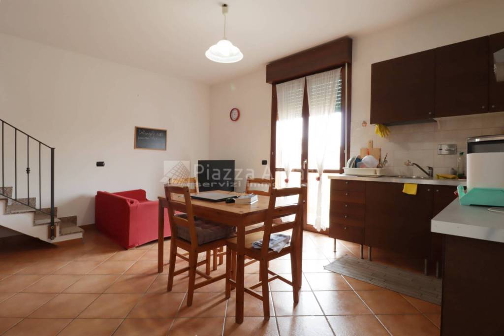 Appartamento in vendita a Castelnovo di Sotto via San Biagio, 41