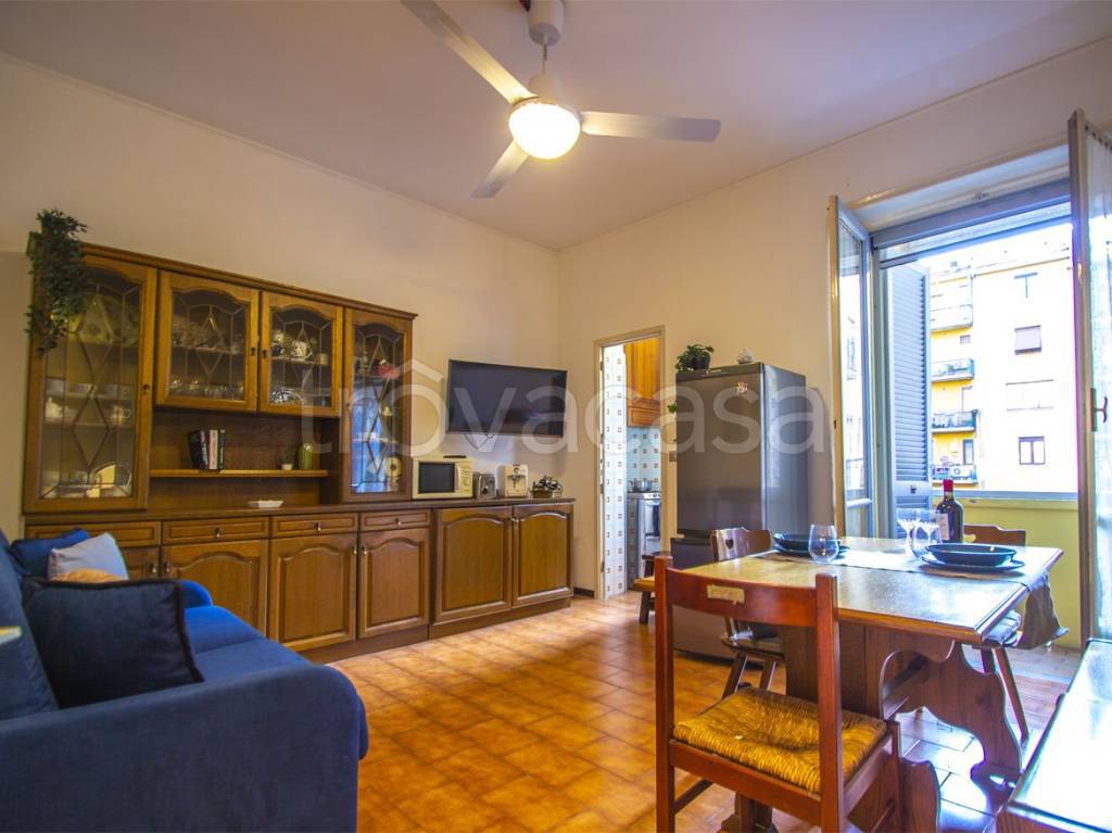 Appartamento in affitto a Milano via Leone Tolstoj, 47