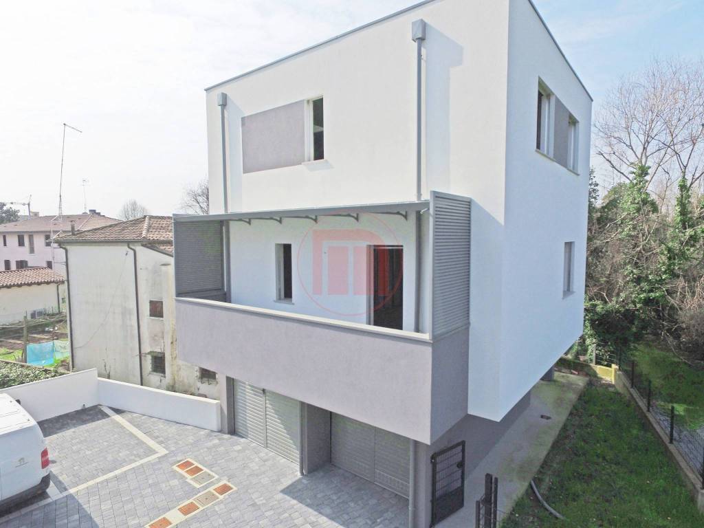 Villa in vendita a Treviso via Giacomo Zanella, 4