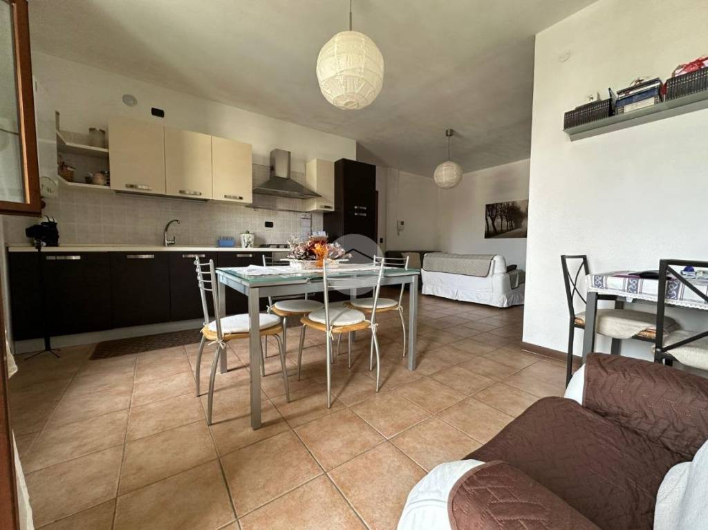 Appartamento in vendita a Galzignano Terme piazza marconi, 1
