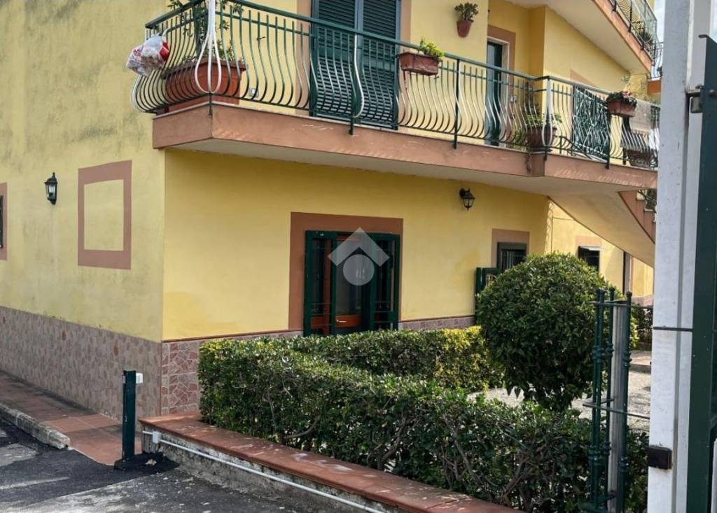 Appartamento in affitto a Trecase via Carlo Cattaneo, 50