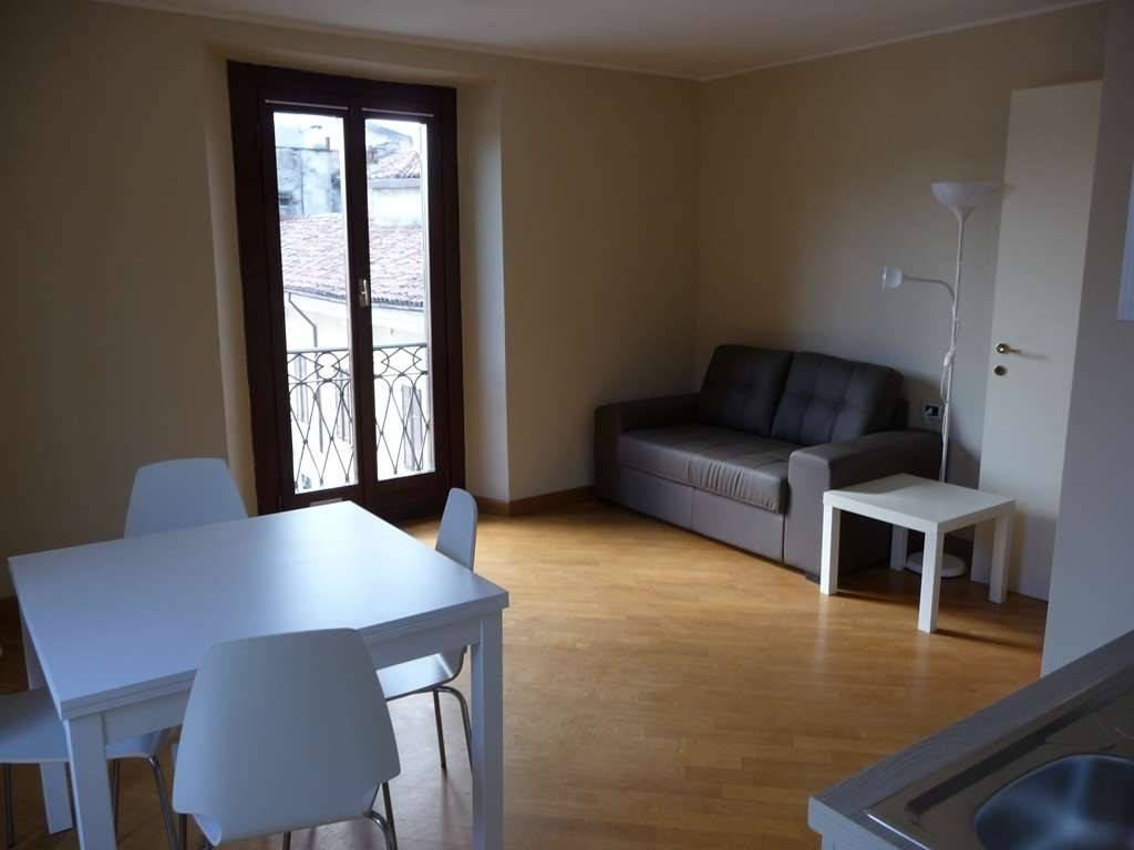 Appartamento in affitto a Vigevano corso Repubblica , 1