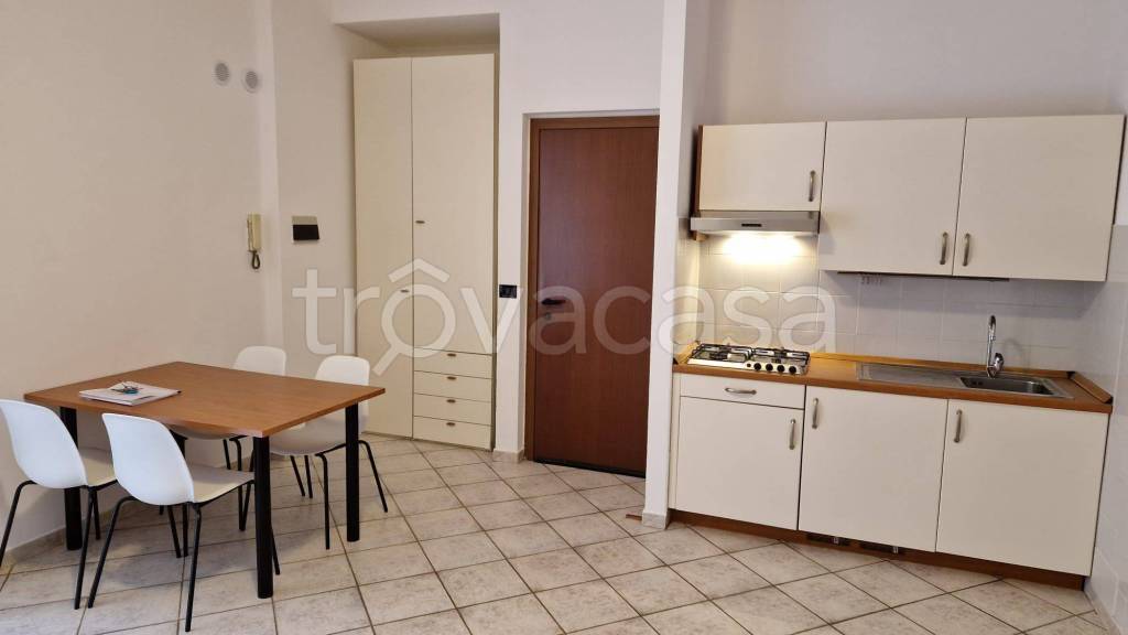 Appartamento in in affitto da privato a Pietra Ligure piazza Carlo Bottaro, 16