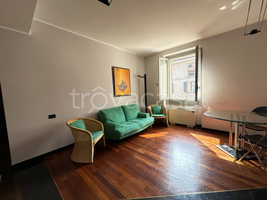 Appartamento in affitto a Milano viale Vittorio Veneto