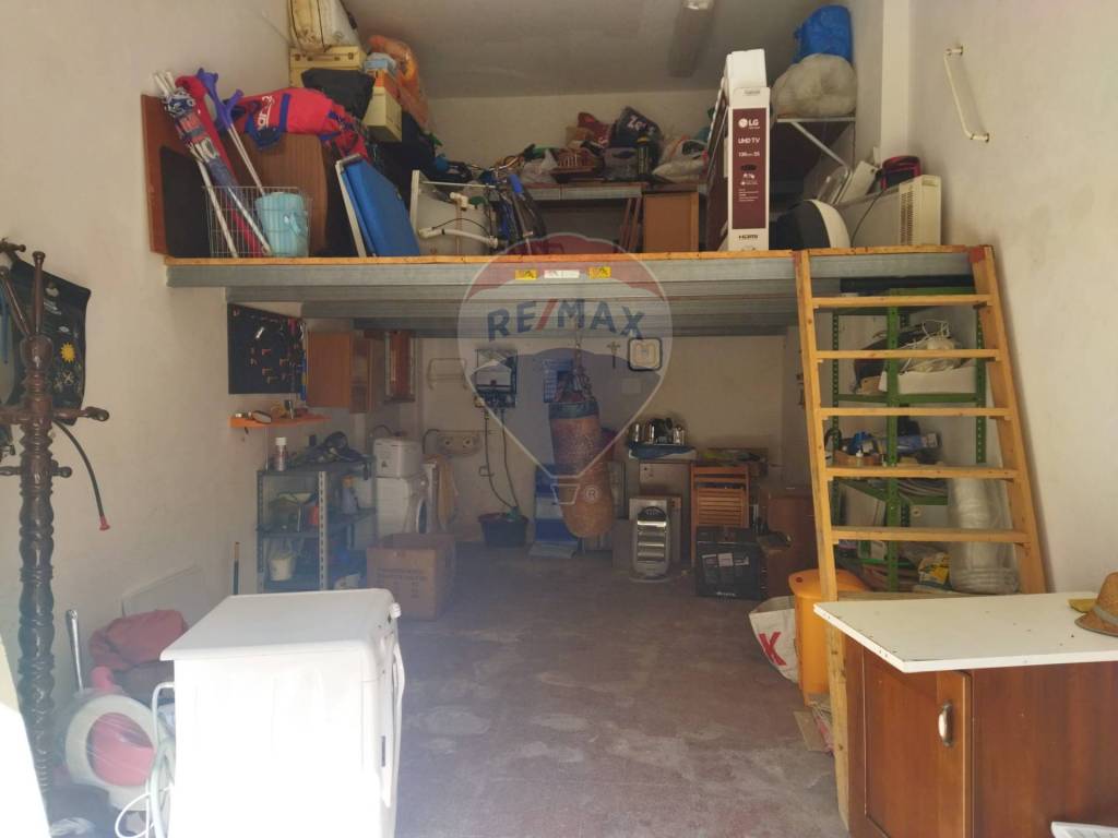 Garage in vendita a Siracusa via Monte Bianco, 37