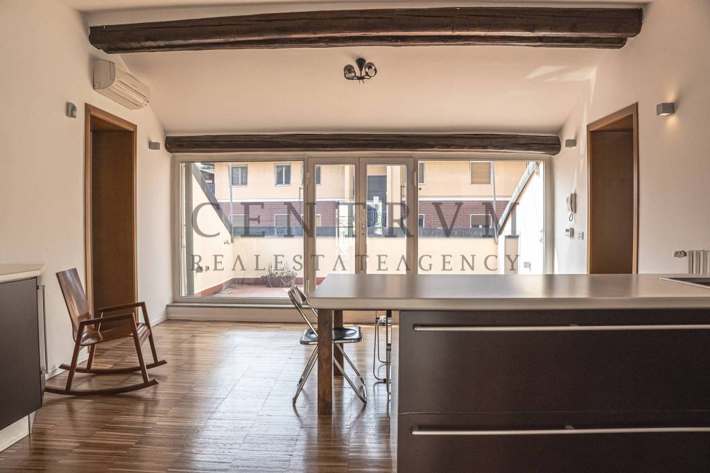 Appartamento in affitto a Milano viale Sabotino, 24