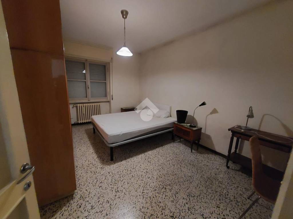 Appartamento in affitto a Parma via Aleotti, 18