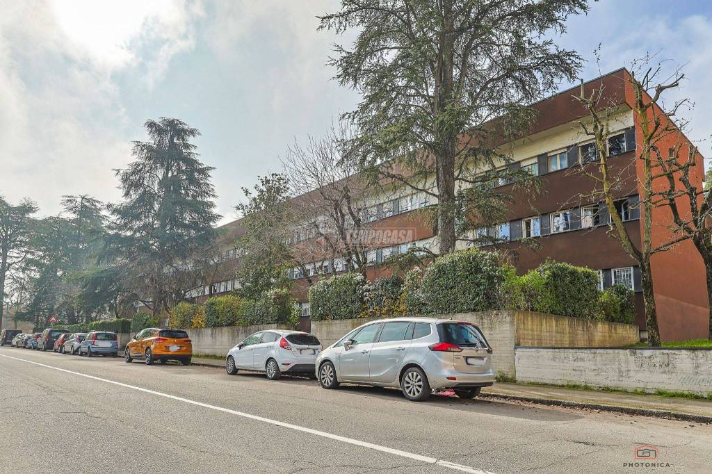 Appartamento in affitto a Bologna via Luigi Bombicci