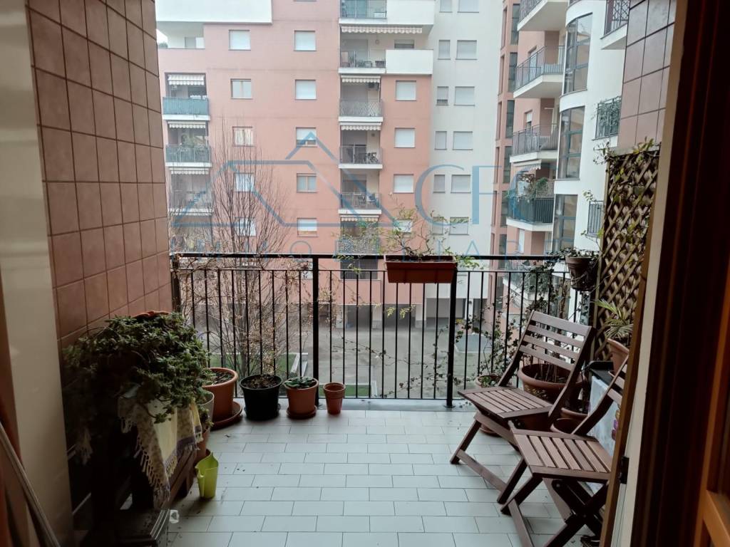 Appartamento in affitto a Milano via Caduti in Missione di Pace, 9