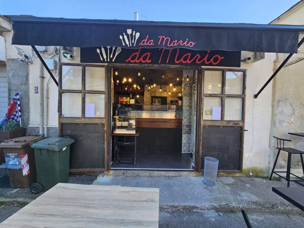 Pizzeria in vendita a Napoli via Marcello Candia