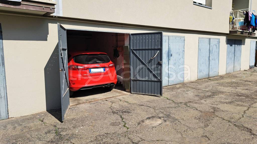 Garage in vendita a Zola Predosa via Francesco Guicciardini, 16