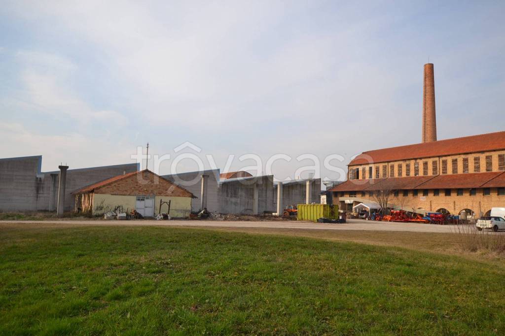 Terreno Residenziale in vendita a Pasiano di Pordenone via Pradolino, 44