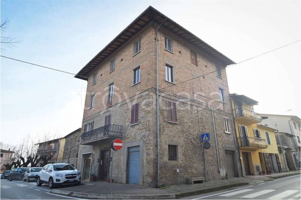 Casa Indipendente in vendita a Perugia piazza Piediluco