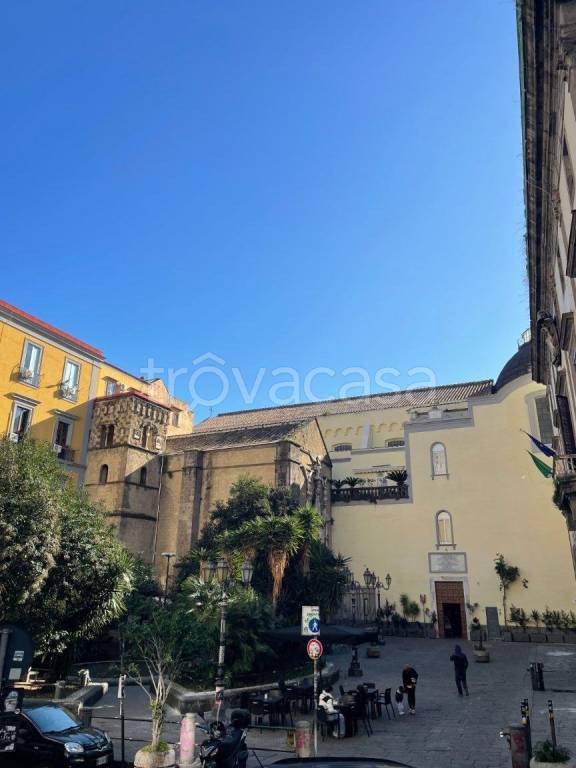 Appartamento in affitto a Napoli via Pignatelli a San Giovanni Maggiore