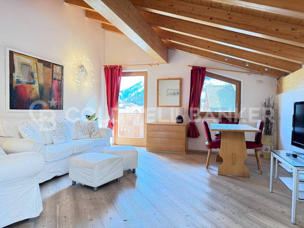 Appartamento in vendita a Canazei streda Dolomites