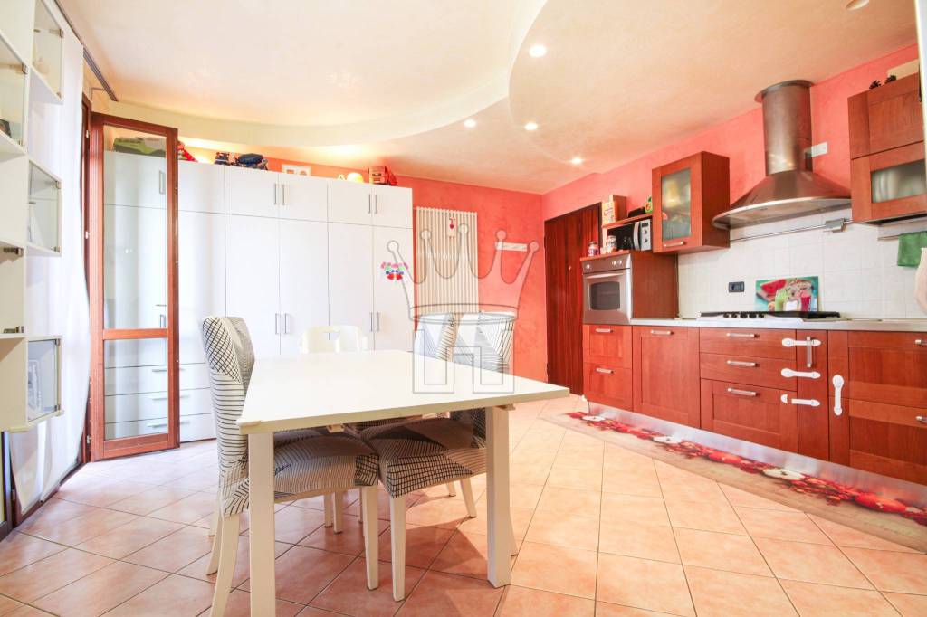 Appartamento in vendita a Camposampiero via Borgo Rustega, 107