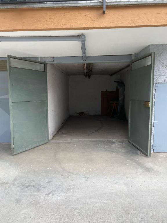 Garage in vendita a Nichelino via Don Giovanni Minzoni, 4/b